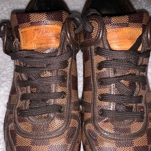 Louis Vuitton Checkered Sneakers 37-1/2